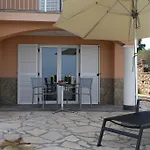 Apartment Mk Nin Vrsi